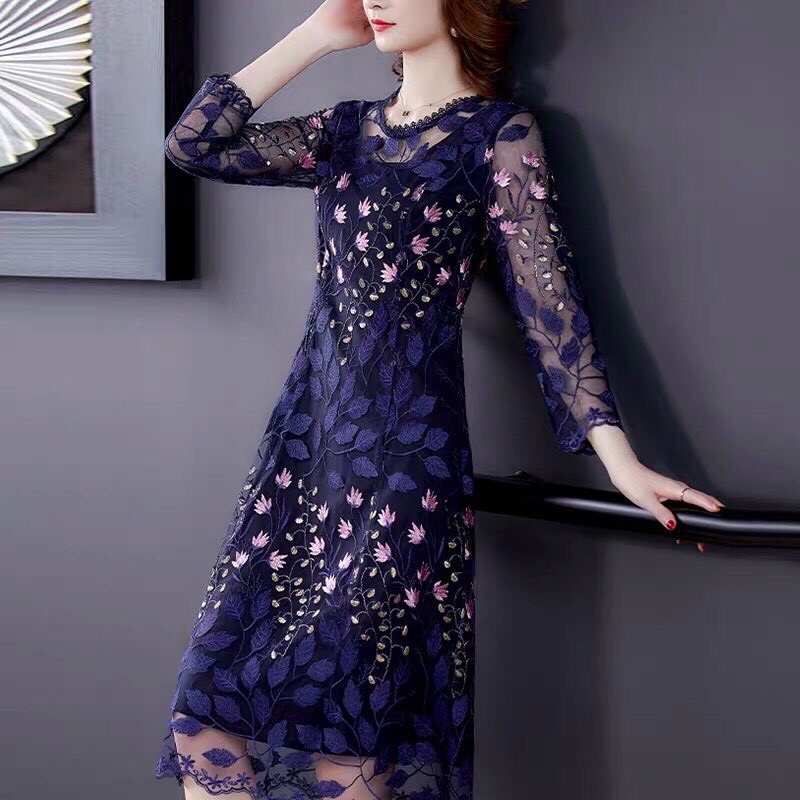 Đầm Ren Hoa Quý Bà - HN1009